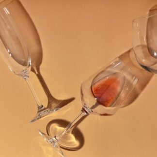 Verres en plastique résistant, lumineux