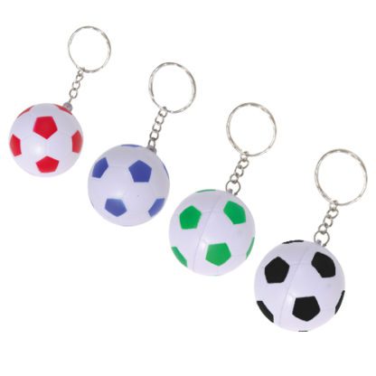 Porte-clés ballons foot - décoration cocktails - Cadeau client idéal pour les soirs de match - x 120 pièces - Dimensions : H. 4 cm - Référence : 705 - Matière : Mousse, plastique et métal - Couleur : Noir et blanc / Bleu et blanc / Rouge et blanc / Vert et blanc - Modèles aléatoires - Mondo Déco, entreprise française