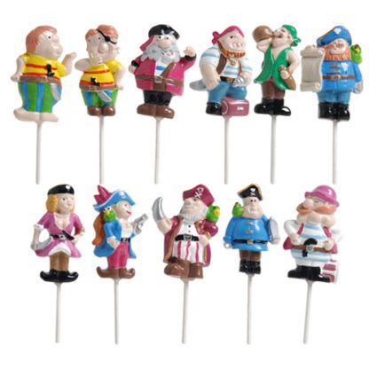 Magnets Pirates - décoration glaces et cocktails et pâtisseries - 108 pièces - Dimensions : H. 4 cm - Référence : 7078 - Matière : Résine - Couleur : Multicolore - Modèles aléatoires et assortis - Mondo Déco entreprise française