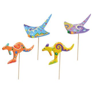 Assortiment bois 4 animaux - Fabrication artisanale - 200 pièces - Sur pique en bois - Dimensions : H. de 7,5 cm à 10 cm - Dimensions hors pique - Référence : 7132 - Matière : Bois - Couleur : Multicolore - décors pour glaces et cocktails - Mondo Déco entreprise française