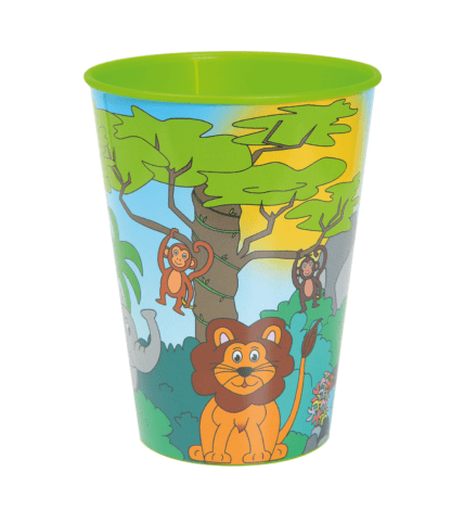 Gobelets Jungle : Cadeau idéal pour un menu enfant ! Gobelet avec singe, lion, éléphant, animaux de la savane - 24 pièces Dimensions : H. 9,7 cm - Ø 7,5 cm Contenance : 26 cl Couleur : multicolore Matière : plastique Référence : 5336 Compatible lave-vaisselle - Mondo Déco entreprise française