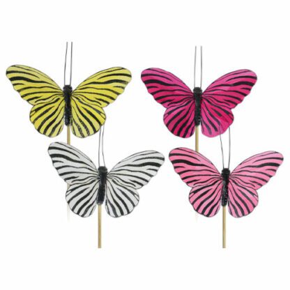 Papillons Wild : 12 pièces - Sur pique en bois - Dimensions hors pique : L. 11 cm - H. 6 cm - Référence : 7112 - Matière : Bois et Plume - Couleur : Bicolore - noir et rose, jaune ou blanc -Modèles aléatoires - MONDO DECO entreprise française