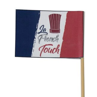 Drapeaux French Touch rouges : Peut servir de pique à viande 500 pièces Sur pique en bois de 15 cm Dimensions hors pique : H. 3,5 cm | L. 5 cm Couleurs : bleu, blanc, rouge Matière : papier Référence : 7288R Décoration glaces et cocktails - Mondo Déco entreprise française