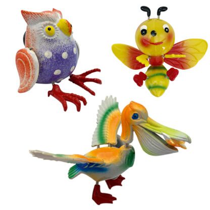 Magnets Assortiment Wings - Aimants drôles / fun / rigolos / originaux - 60 pièces - Livré avec sachet de piques - Dimensions : H. de 7 à  9,5 cm - Référence : 892 V - Matière : Résine - Couleur : Multicolore - Modèles aléatoires et assortis - MONDO DECO entreprise française