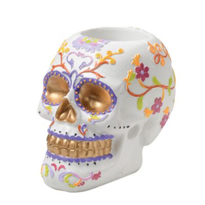 Descriptif du porte-verre Calaveras : Découvrez les verres et coupes adaptables (vendus séparément) ref 536/536w 1 pièce Dimensions : H. 17 cm Ø 7,5 cm Référence : 290 Matière : résine Couleur : multi Incompatible lave-vaisselle