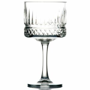 Descriptif des Coupes à champagne Scandale: Référence : 5802 6 pièces Dimensions : H.22,3 cm Ø 5,8 cm Contenance : 18 cl Matière : Verre Couleur : Transparent Compatible lave-vaisselle