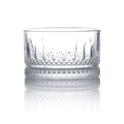 Descriptif des Verrines Select 2 : Référence : 5728 6 pièces Dimensions : H.5,4 cm Ø 9 cm Contenance : 22 cl Matière : Verre Couleur : Transparent Compatible lave-vaisselle
