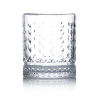 Descriptif des Verres Select PM1 : Référence : 5730 6 pièces Dimensions : H.9,7 cm Ø 8,4 cm Contenance : 37 cl Matière : Verre Couleur : Transparent Compatible lave-vaisselle