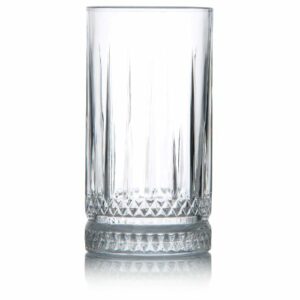 Descriptif des Verres Select GM3 : Référence : 5735 6 pièces Dimensions : H.14,8 cm Ø 7,6 cm Contenance : 46 cl Matière : Verre Couleur : Transparent Compatible lave-vaisselle