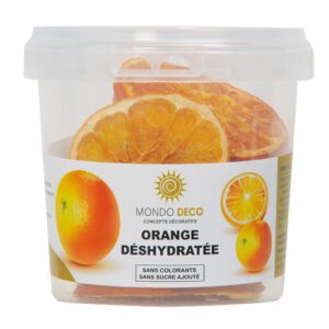 Descriptif de l'Orange déshydratée : Référence : 2008 1 pièce Contenance : 55 gr Produits déshydraté Comestible Couleur : orange Décoration cocktails / assiettes/Pâtisserie