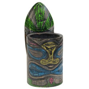 Descriptif du porte-verre Pastei Surf : Découvrez les verres et coupes adaptables (vendus séparément) Fabrication artisanale 1 pièce Dimensions : H. 26 cm | Ø 8 cm Référence : 276 Matière : Bois Couleur : Marron, jaune, bleu vert Incompatible lave-vaisselle