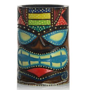 Descriptif du Porte-verre Tiki Mask : 1 pièce Dimensions : H 15 cm ø8cm Référence : 289 Matière : Bois Couleur : multicolore Découvrez les verres et coupes adaptables