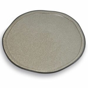 Assiette Brocéliande PM : Référence : 5073 5 pièces Dimensions : Ø 25 cm Matière : Céramique Couleur : gris Compatible lave-vaisselle