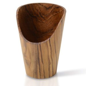 Descriptif des Cornets à frites Teck : Référence : 5236 6 pièces Dimensions : ø 9 cm H 12 cm Matière : Teck Couleur : bois Incompatible lave-vaisselle et micro-ondes