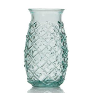 Descriptif des Tumblers ananas : Lot de 6 pièces Dimensions : H.14,5 cm Ø 7 cm Contenance : 39 cl Matière : Verre recyclé Couleur : Transparent Référence : 5349 Compatible lave-vaisselle