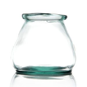 Descriptif du Chaudron recyclé : Lot de 1 pièce Dimensions : H.15 cm Ø 13 cm Contenance : 1,5L Matière : Verre recyclé Couleur : Transparent Référence : 5564 Compatible lave-vaisselle