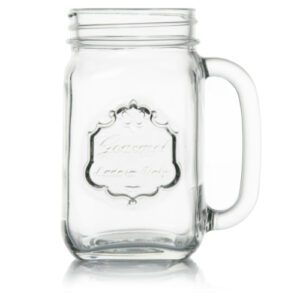 Descriptif des Jarres country : Lot de 6 pièces Dimensions : H.13,5 cm Ø 6,5 cm Contenance : 48 cl Matière : Verre Couleur : Transparent Référence : 5706 Compatible lave-vaisselle