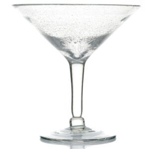 verres Martini bullés géants : Fabrication artisanale 2 pièces Dimensions : H. 31 cm | Ø 26 cm Contenance : 3,5 L Matière : Verre soufflé Couleur : Transparent Référence : 5785 Passable en lave-vaisselle Éviter les chocs thermiques ** Nos verres et coupes, de fabrication artisanale, sont des pièces uniques. De fait, les dimensions et couleurs peuvent légèrement varier d'une pièce à l'autre ** - Mondo Déco - verre à cocktail géant