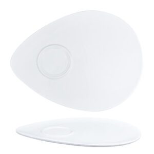 Descriptif des Assiettes café gourmand : 5 pièces Dimensions : 24 x 18,5 cm Matière : Céramique Couleur : Blanche Référence : 5820 Compatible lave-vaisselle et micro-ondes