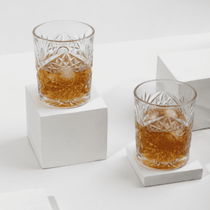 Verres à eau, gobelets