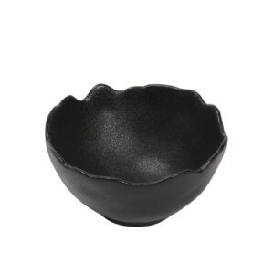 petit bol noir : Bords irréguliers, type coquille d'œuf cassée Référence : 5516 6 pièces Dimensions: H. 4.6 cm; Ø 9.6 cm Matière : céramique Couleur : noir Compatible lave-vaisselle Support vendu séparément (référence 5518)