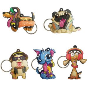 Descriptif des Porte-clés chiens : Référence : 755EE 50 pièces Dimensions : H. 3 à 5 cm Idéal pour la décoration de vos glaces et cocktails sur pique bambou à planter